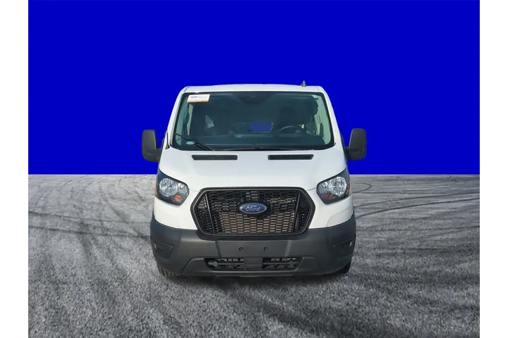 $37816 : Ford Transit 2022 AWD 150 3d image 9