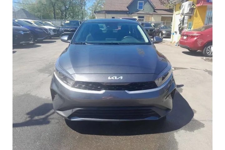 $21995 : 2024 Forte LXS image 3