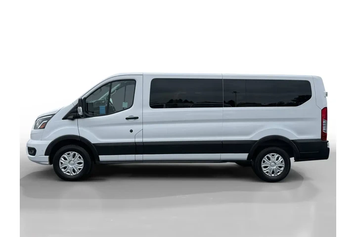 $35903 : Ford Transit 2023 350 XL 3dr image 2