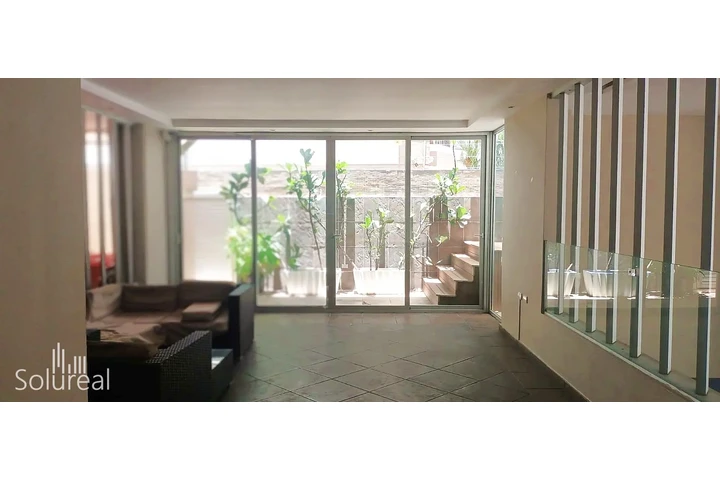 $1150 : *Alquiler de apto Urb Real image 3