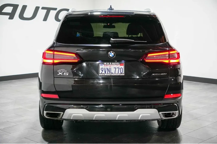 $31499 : 2021 X5 xDrive40i image 4