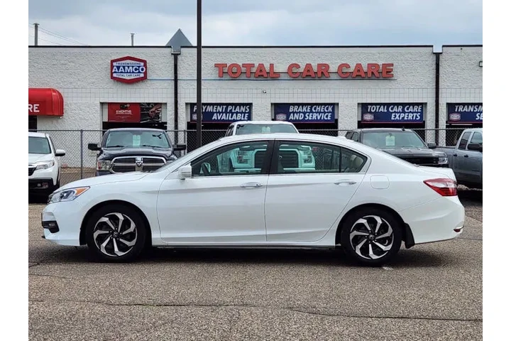$16472 : 2017 Accord EX-L w/Navi w/ Se image 3