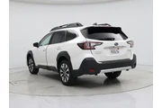 $29998 : Subaru Outback 2023 AWD Limi thumbnail