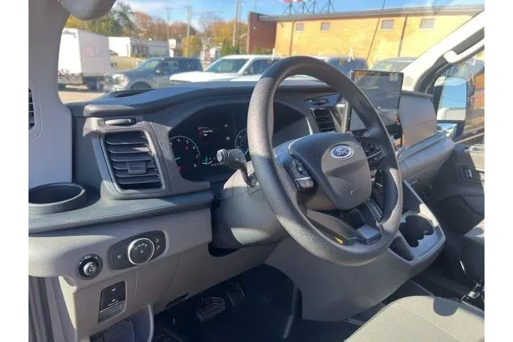 $38578 : Ford Transit 2024 350 XL 3dr image 7
