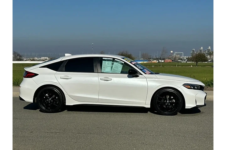 $27121 : Honda Civic 2025 Sport 4dr H image 3