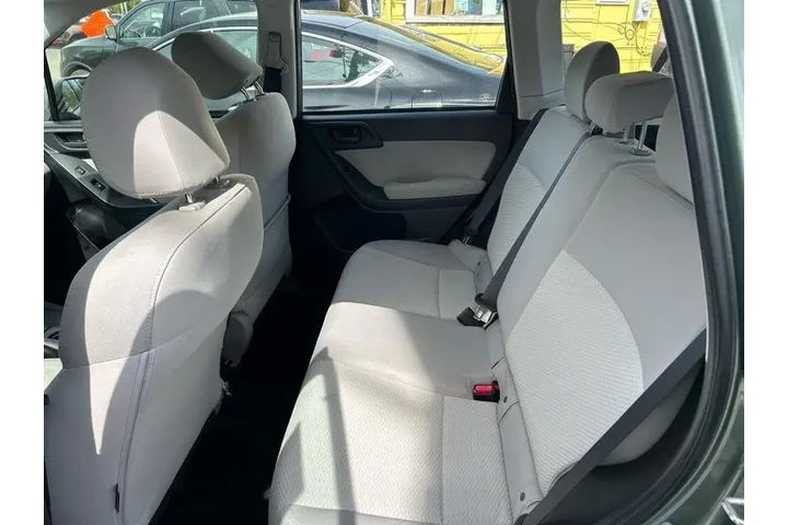 2015 Forester 2.5i Premium image 6