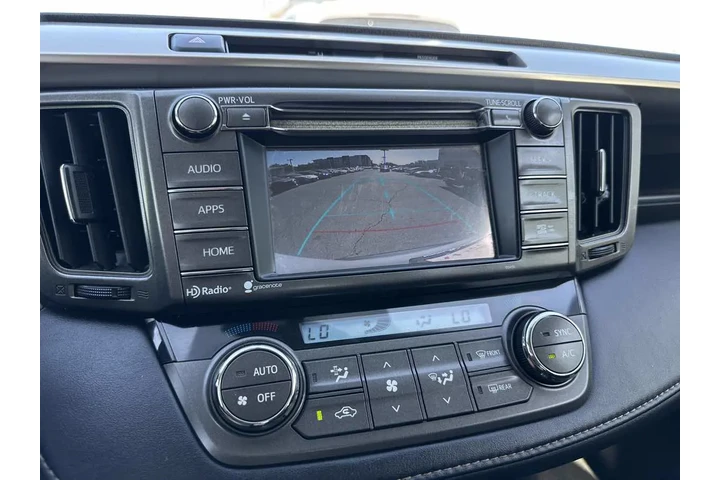 $20710 : 2014 RAV4 XLE image 1