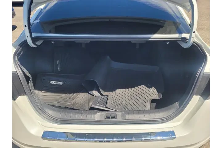 $19200 : Nissan Altima 2023 2.5 SR 4d image 10