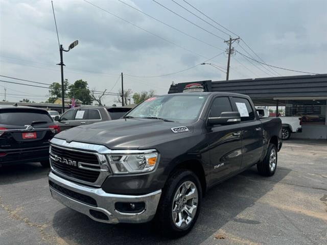 $28900 : 2020 RAM 1500 Lone Star image 3