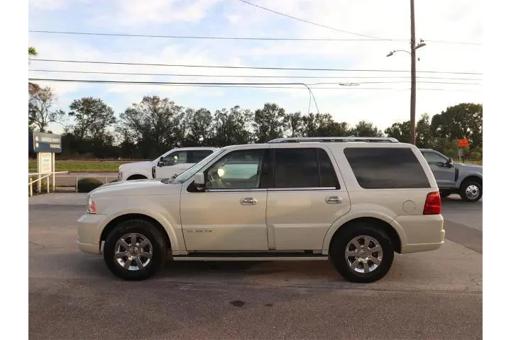 $11787 : Lincoln Navigator 2006 Luxur image 7