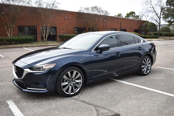 2018 6 Grand Touring Reserve image 1