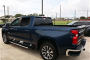 $29995 : 2020 Silverado 1500 LT Crew C thumbnail