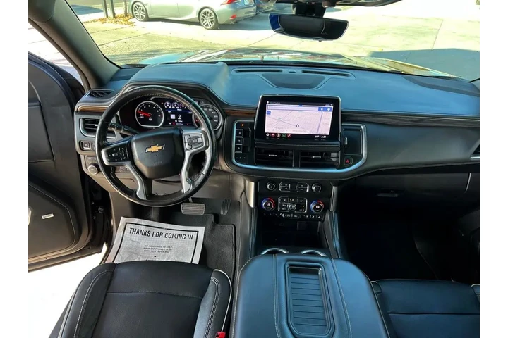 2021 Suburban Premier 4WD image 9