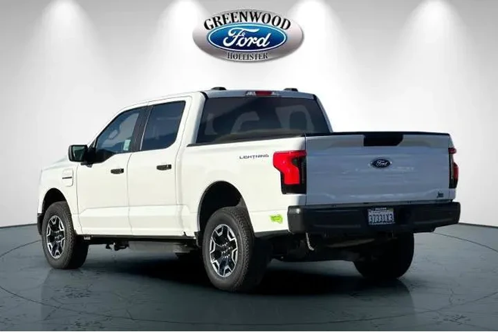 $36991 : Ford F-150 Lightning 2023 AW image 6