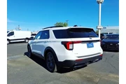 $38987 : Ford Explorer 2025 AWD ST-Li thumbnail
