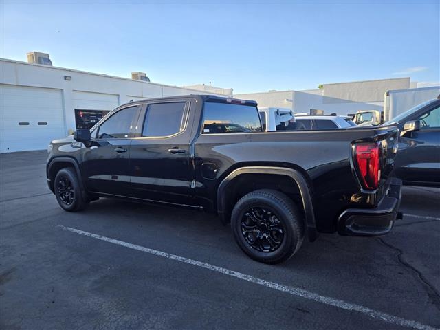 $38313 : Pre-Owned 2020 Sierra 1500 SLT image 10