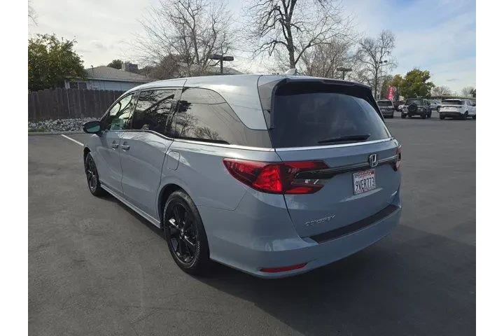 $39995 : Honda Odyssey 2024 Sport 4dr image 5