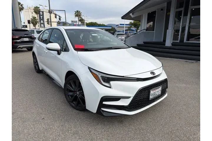 $23761 : Toyota Corolla 2023 SE 4dr S image 1