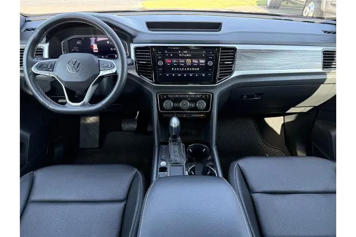 $27999 : Volkswagen Atlas Cross Sport image 2