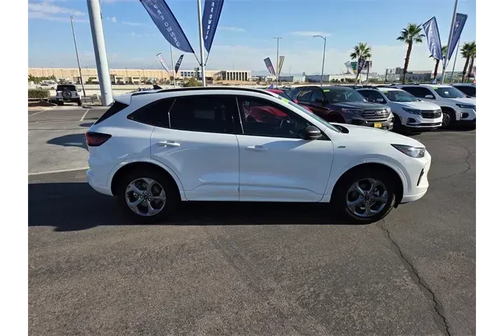 $24500 : Ford Escape 2023 AWD ST-Line image 10