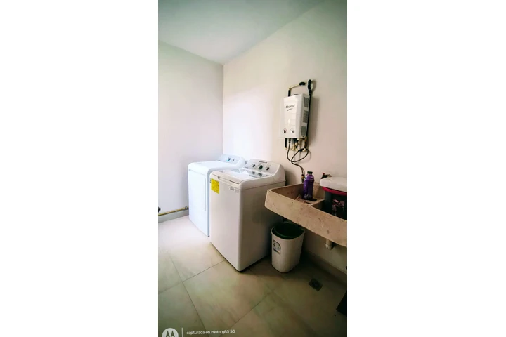$14000 : Depto. Renta Col. Roma Tampico image 7