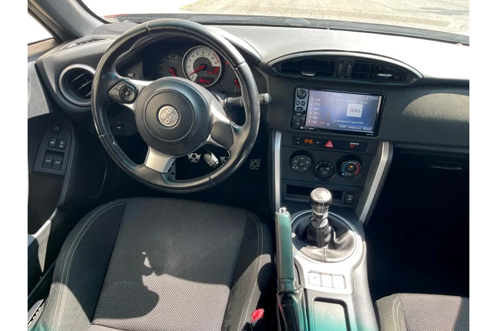 $13995 : 2017 86 Manual (Natl) image 8
