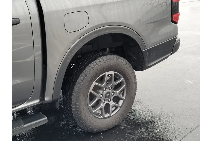 $37295 : Ford Ranger 2024 4x4 XLT 4dr image 10