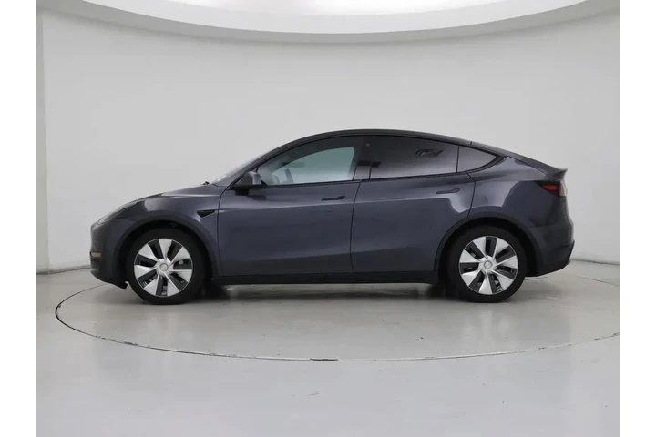 $28998 : Tesla Model Y 2021 AWD Long image 3