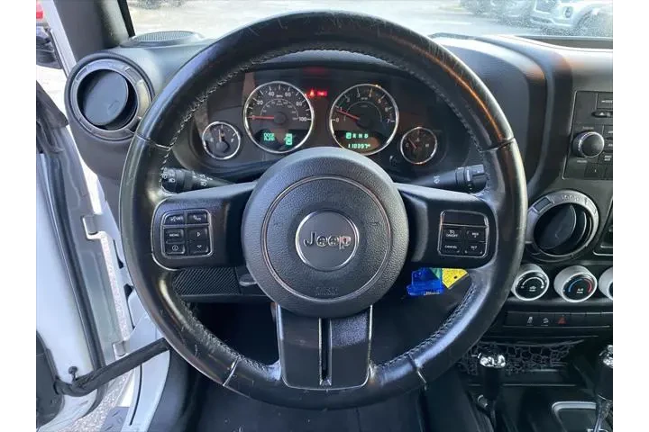 $17089 : Jeep Wrangler Unlimited 2017 image 10