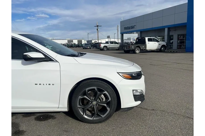 $20200 : Chevrolet Malibu 2023 LT 4dr image 3