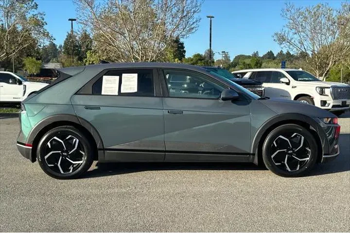 $25990 : Hyundai IONIQ 5 2024 SEL 4dr image 3