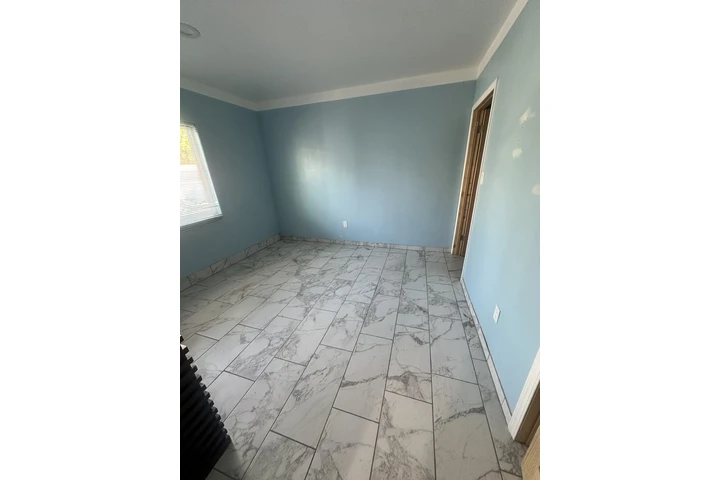 $2000 : Casa de renta image 3