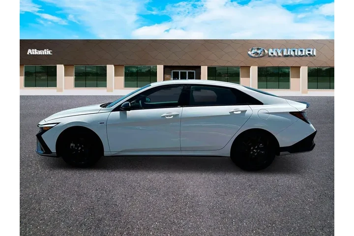 $26800 : Hyundai ELANTRA 2025 N Line image 3