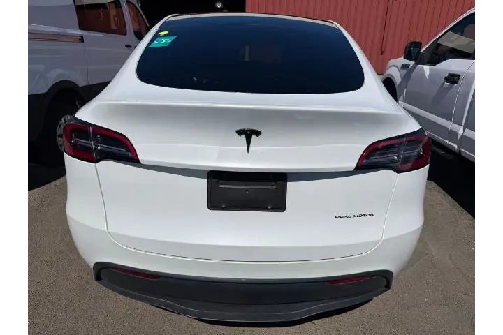 $33700 : Tesla Model Y 2023 AWD Long image 5