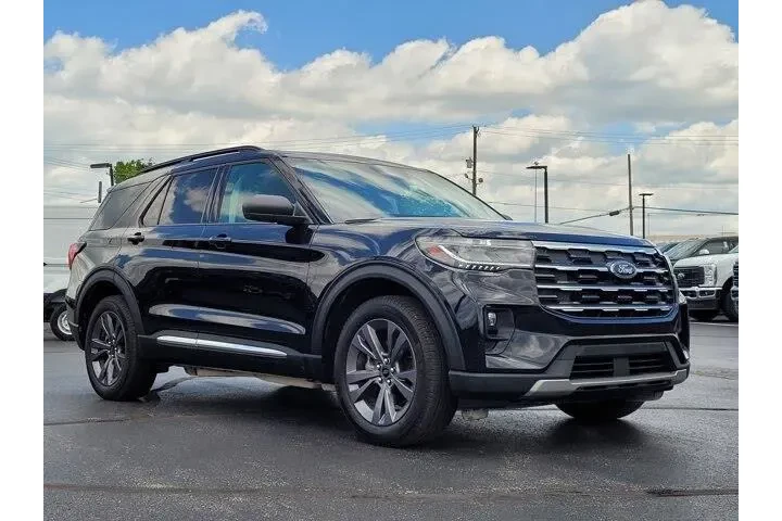 $37795 : Ford Explorer 2025 AWD Activ image 1