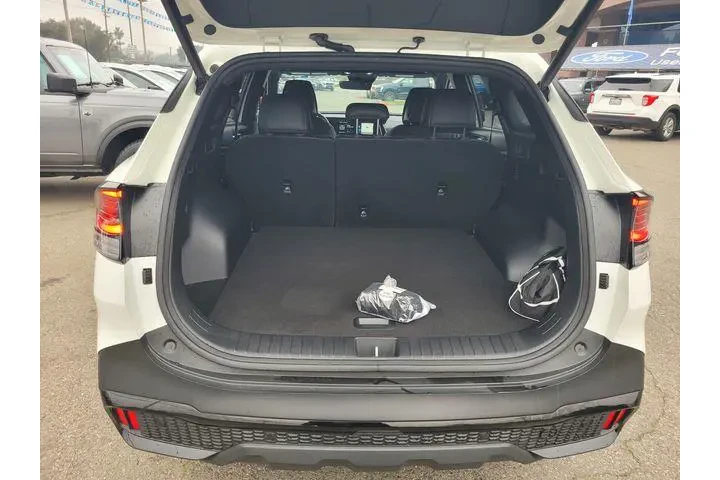 $34167 : Kia Sportage Plug-In Hybrid image 8