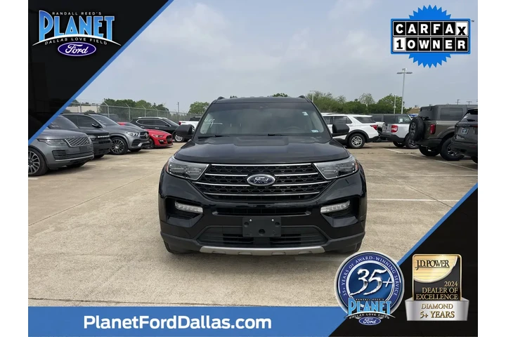 $30359 : Ford Explorer 2023 XLT 4dr S image 1
