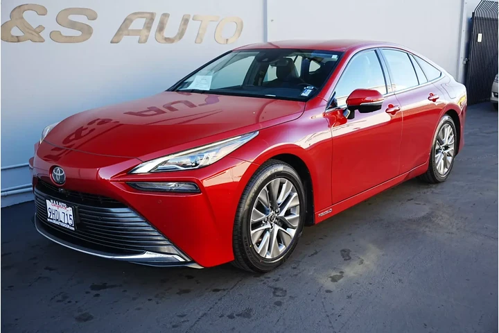 $9067 : 2023 Mirai image 7