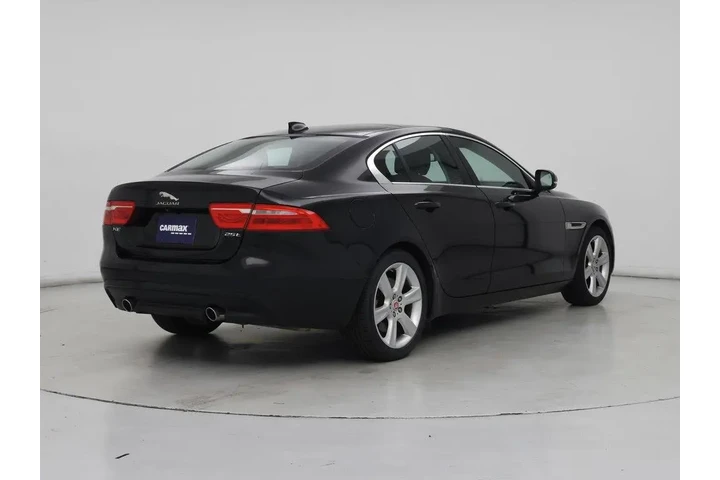 $14998 : Jaguar XE 2017 25t Prestige image 8