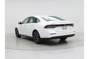 $35998 : Honda Accord Hybrid 2024 Tou thumbnail