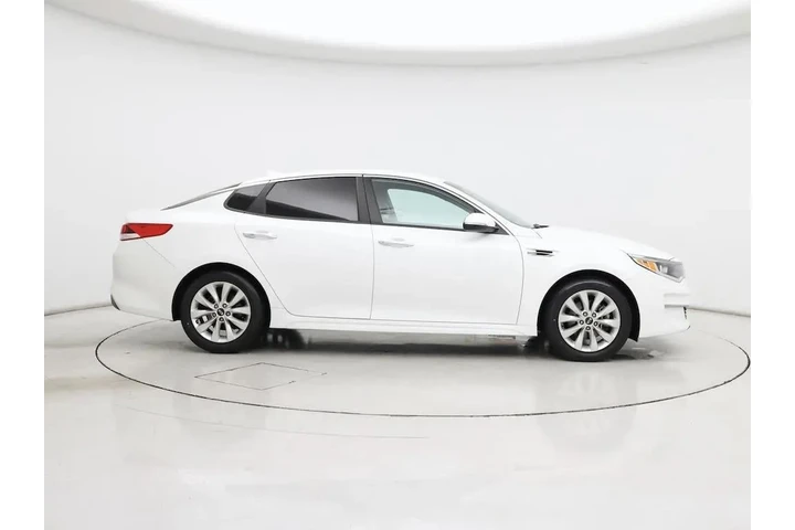$10998 : Kia Optima 2017 LX 4dr Sedan image 7