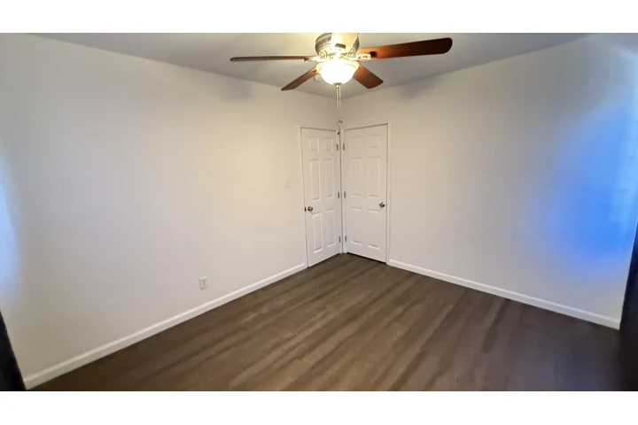 $2600 : Aparamento Remodelado image 6