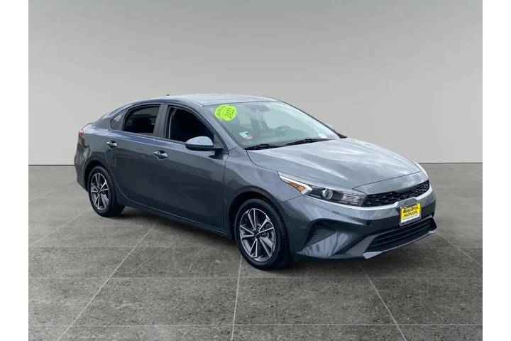 $26128 : Kia Forte 2022 image 7