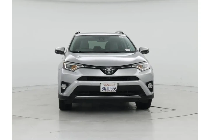 $20998 : Toyota RAV4 2017 AWD Limited image 5