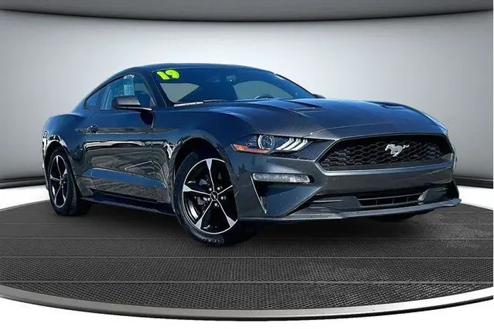 $21500 : Ford Mustang 2019 EcoBoost 2 image 3