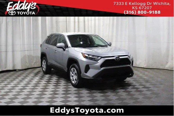 $33998 : Toyota RAV4 2024 AWD LE 4dr image 1