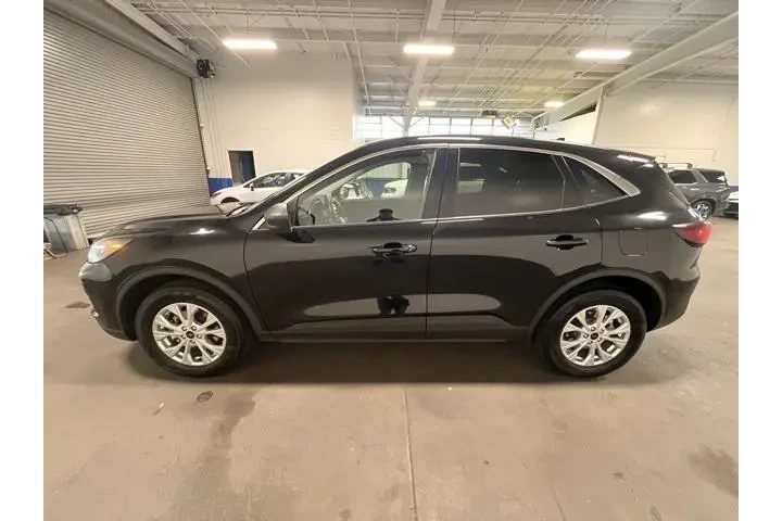 $19551 : Ford Escape 2024 AWD Active image 6