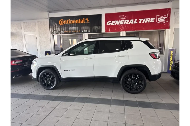 $22361 : Jeep Compass 2025 4x4 Latitu image 8