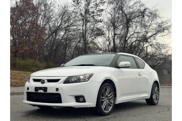 $6999 : 2013 tC image 3