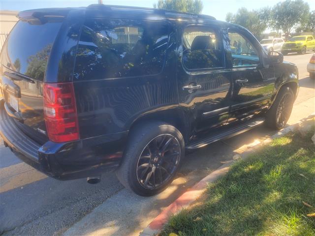 VENDO MI CHEVY TAHOE 07 FLEX image 1